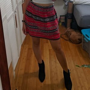 New Woven Mini Skirt